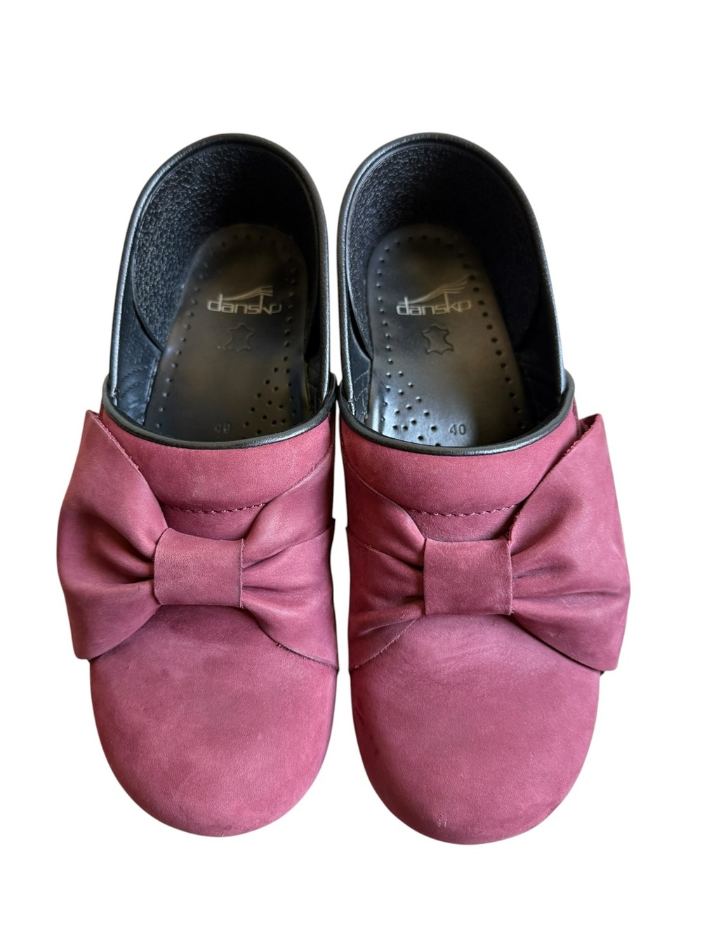 Dansko Pro Bow Clogs Size 40 Burgundy Suede Leather Slip-On Mules Scandi 9.5-10